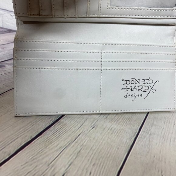 Don Ed Hardy Women's Wallet 4 inch x 7.5" Folded - All Over Print Design - Picture 11 of 12